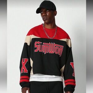 SHEIN SumWon Men’s Crop fit Red and Black Graphic Crewneck Sweater